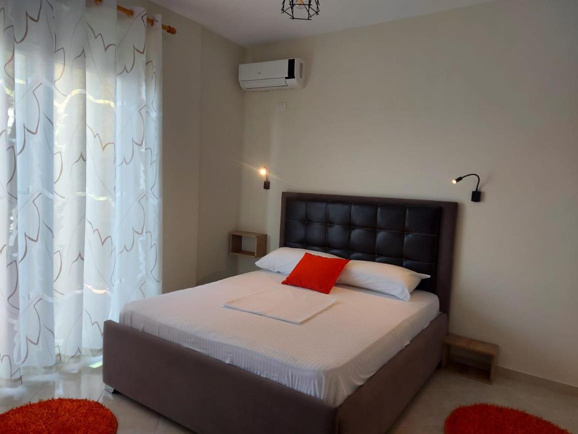 Deni Sea View Apartment Vlorë Zimmer foto